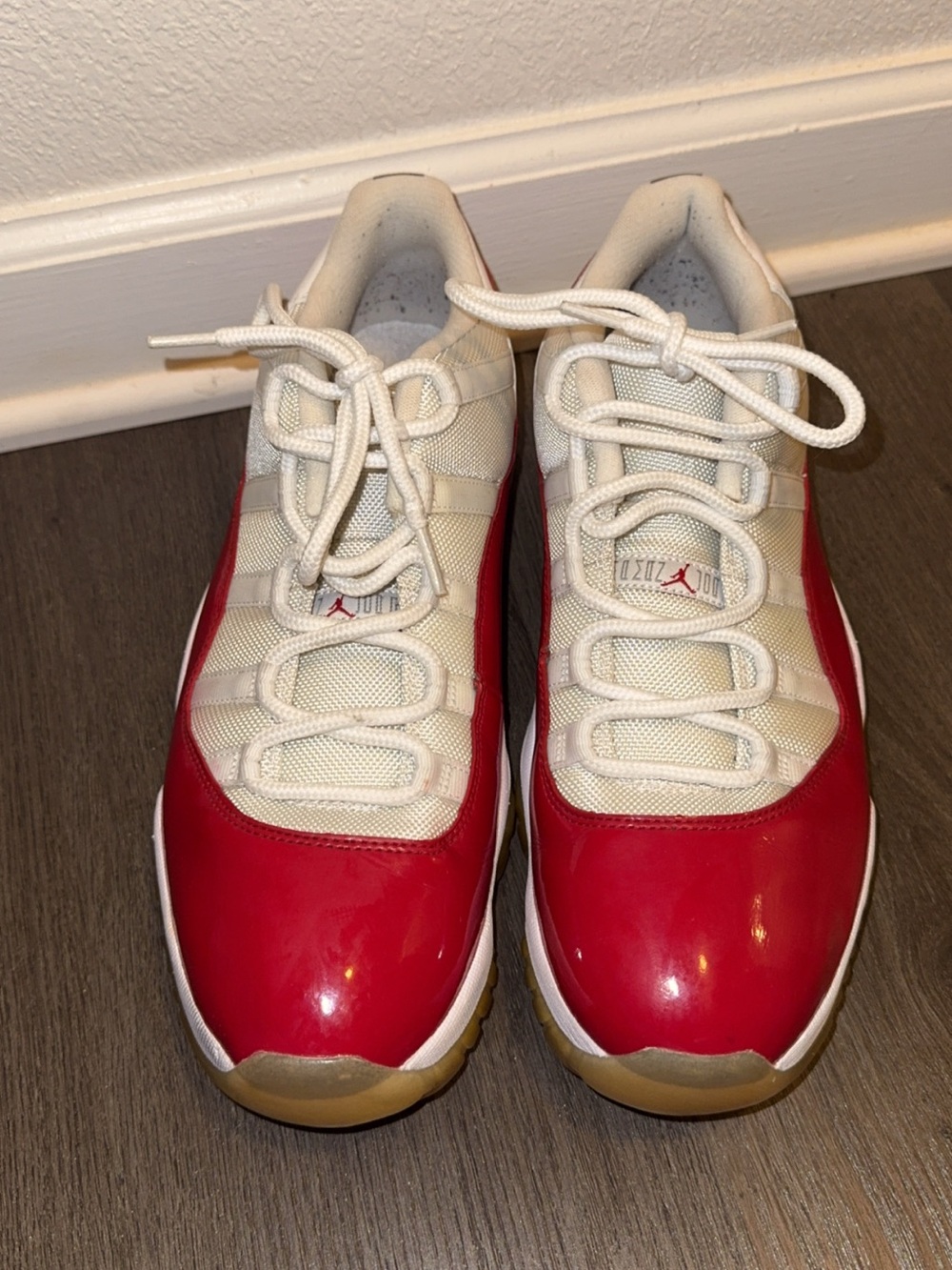 Air Jordan 11 Retro Low "Cherry" Mens Size 12 Sneakers